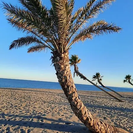 Barcaresa-villa Cosy En Bord De Mer, Idealement Situee