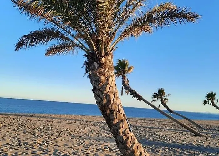 Barcaresa-villa Cosy En Bord De Mer, Idealement Situee